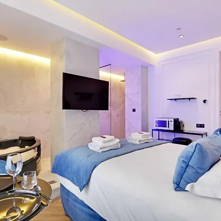 Casa vacanze Private With Jacuzzi - 2p - Rivoli Parigi